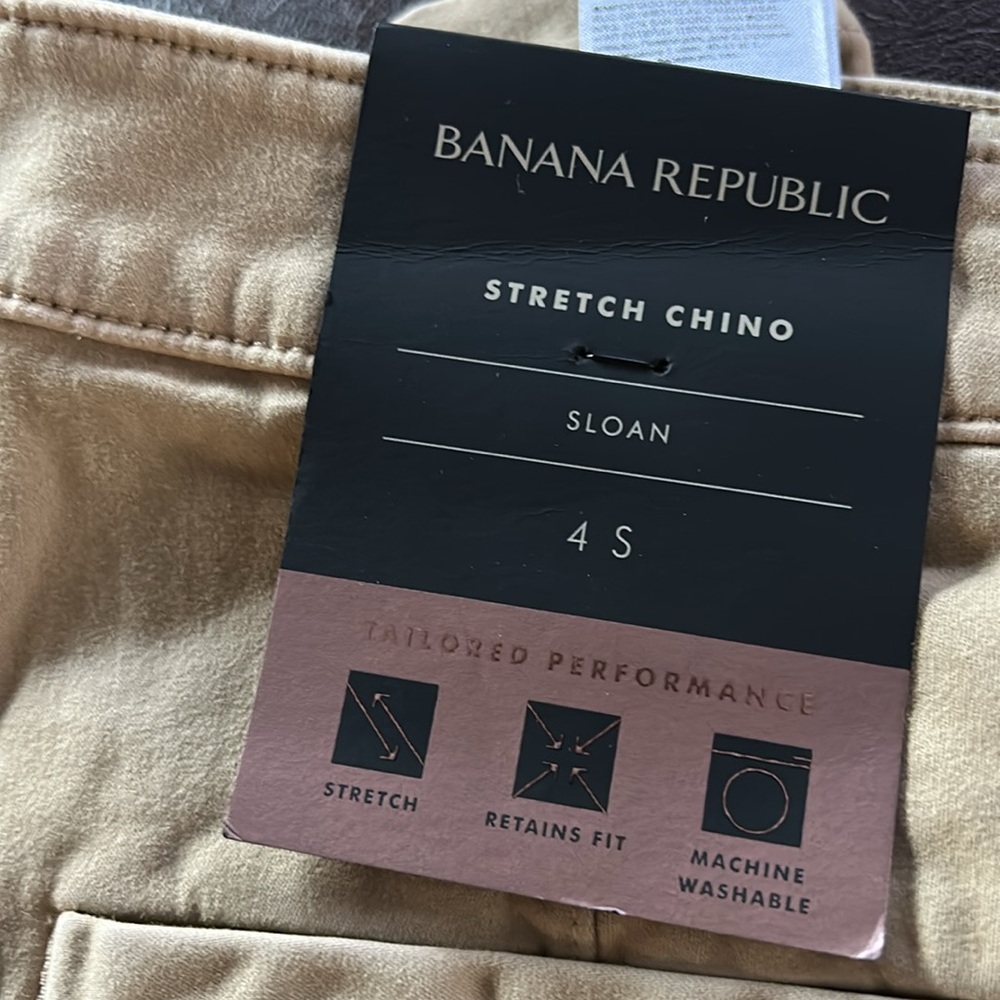 Women’s Banana Republic Tan 4-Short Side and Back Pockets Chino Stretch Pants - Picture 2 of 11
